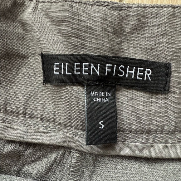 Eileen Fisher 100% Silk Crop Pants in Gray Size Small - Picture 10 of 13
